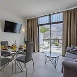 Amazing Ocean And Mountains View Daire *